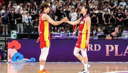 爱游戏官网-前中国女篮队长：长时间集训不是最优解 缺少饥饿感 我们也需要生活