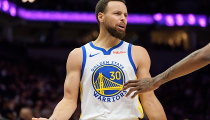 爱游戏登陆入口-库里谈附加赛：必须展现强度主导比赛节奏 努力击败快船