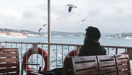 无言蒙恬依旧死战不退，紫幻小乔关键控制狼队打出零换二